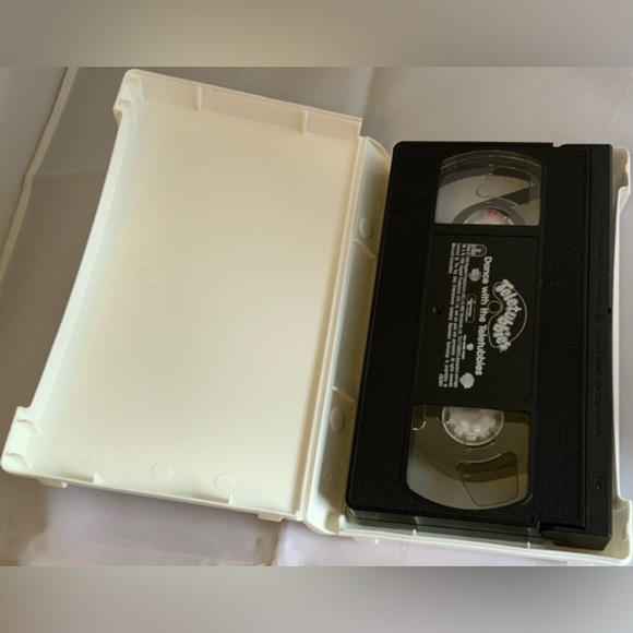 Teletubbies PBS Kids Learning VHS Dance with the Teletubbies - Picture 3 of 3